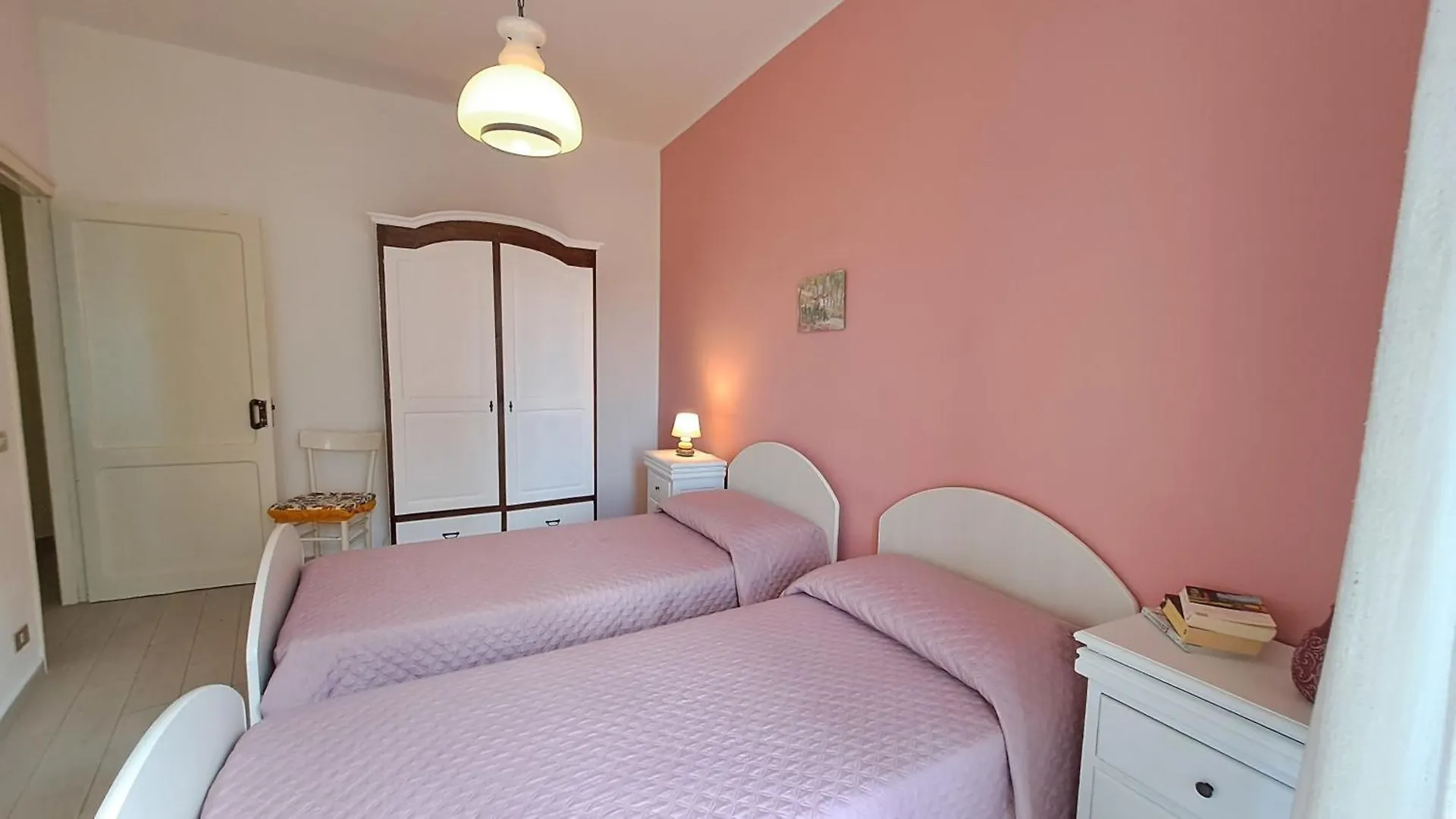 Sky Apartment By Casa In Mente Cefalu 0*,