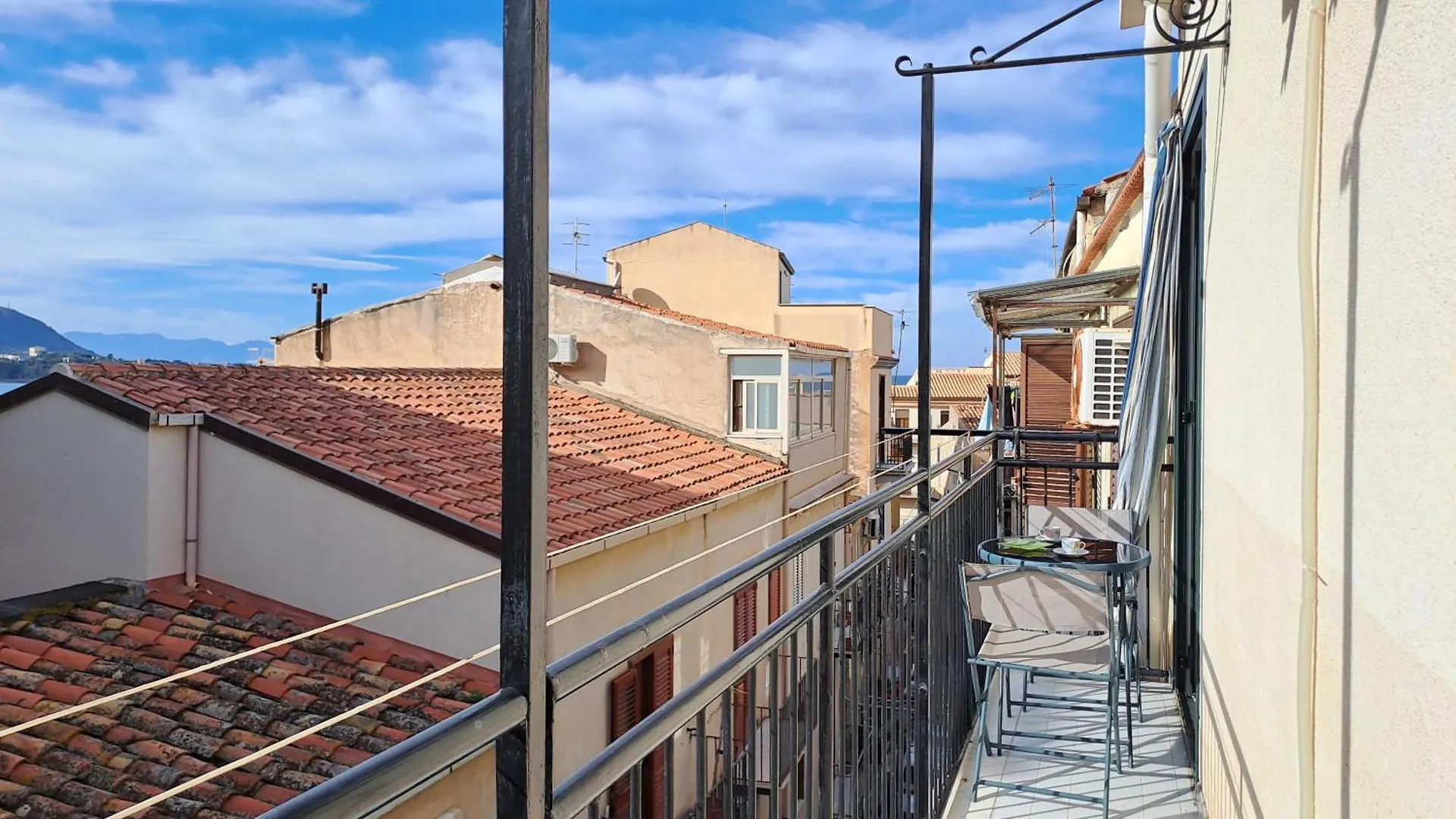 Sky Apartment By Casa In Mente Cefalu